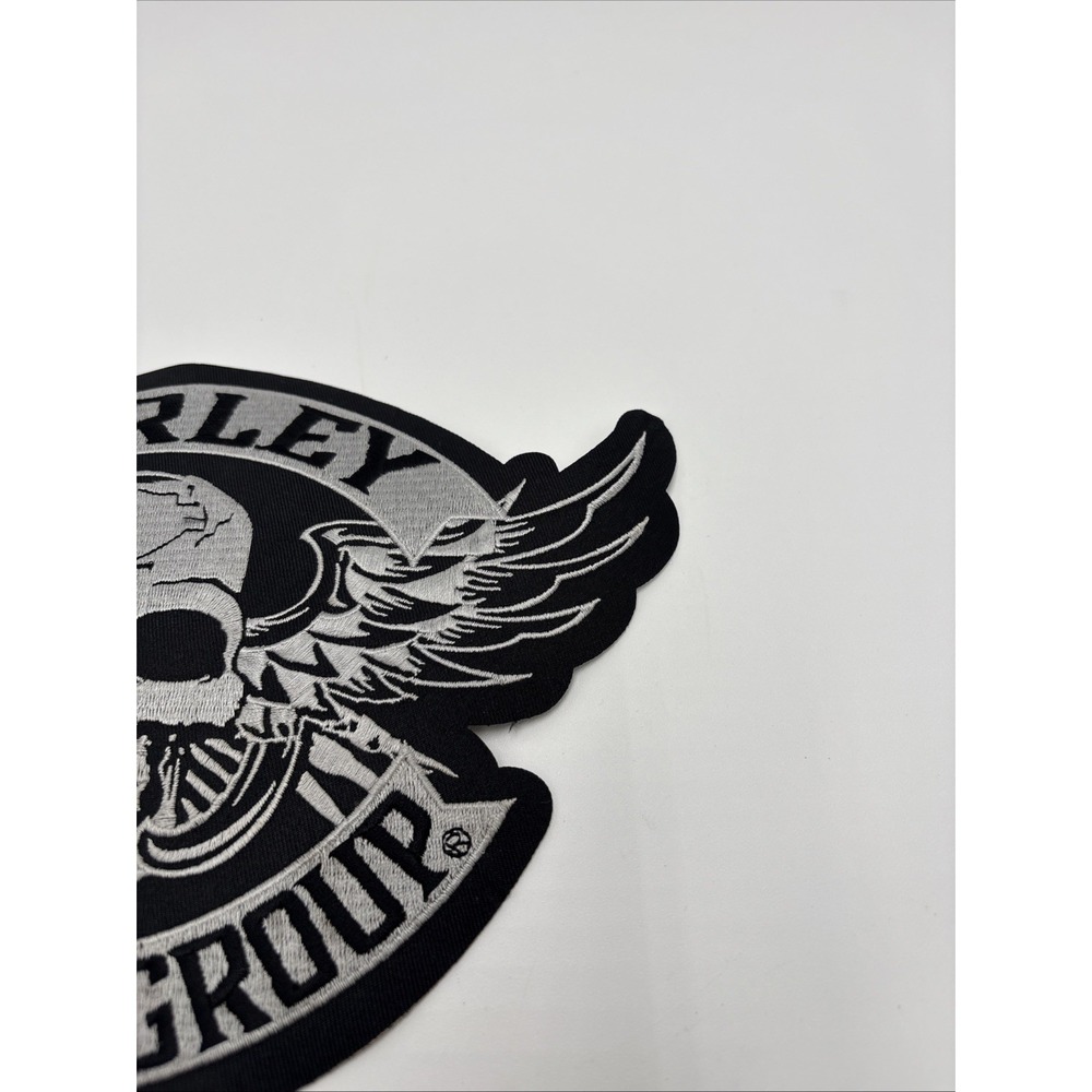 Large Winged Skull Silver Patch ~ Harley Davidson Owners Group H.O.G. - Picture 4 of 12